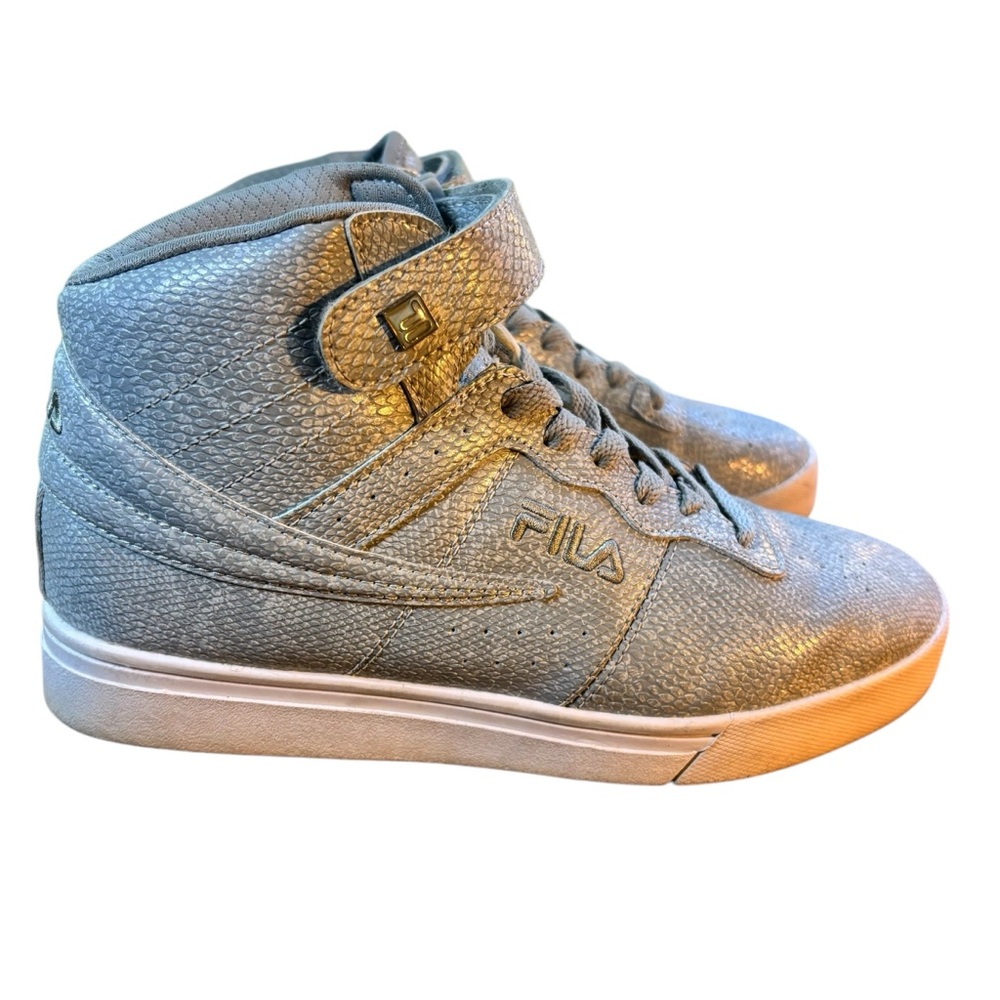 Fila Silver/Gray Snakeskin High Top Sneakers Size‎ 8.5